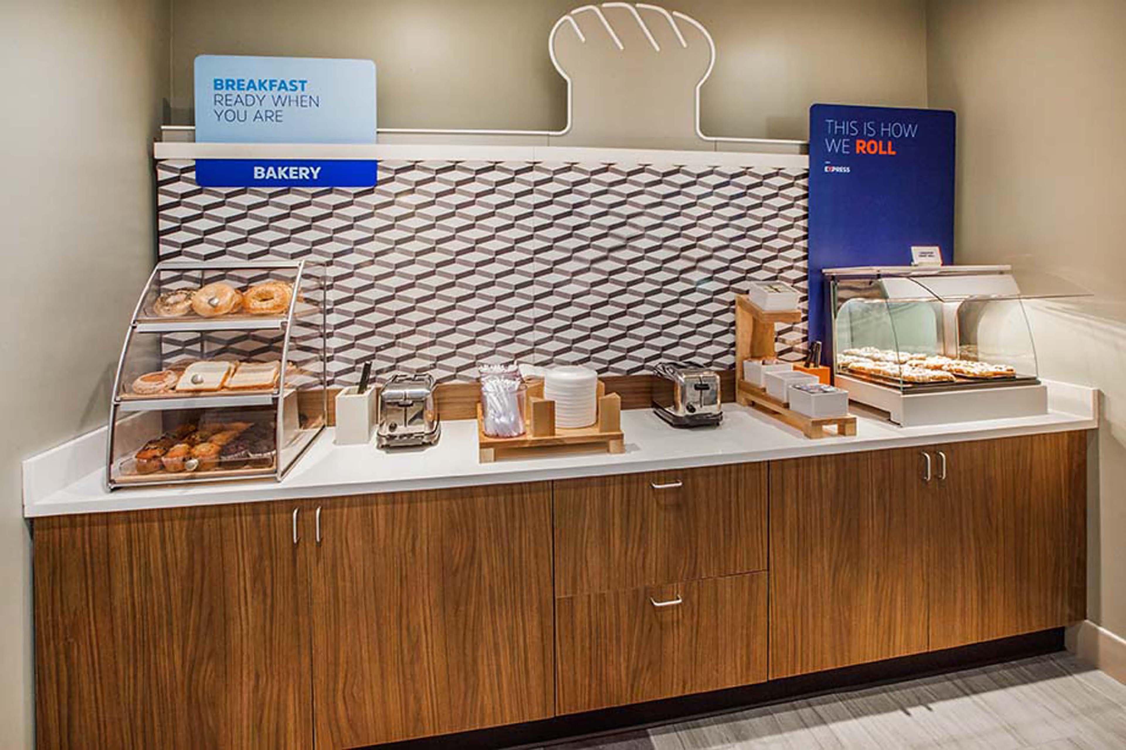Holiday Inn Express Hotel & Suites Annapolis By Ihg Exterior foto